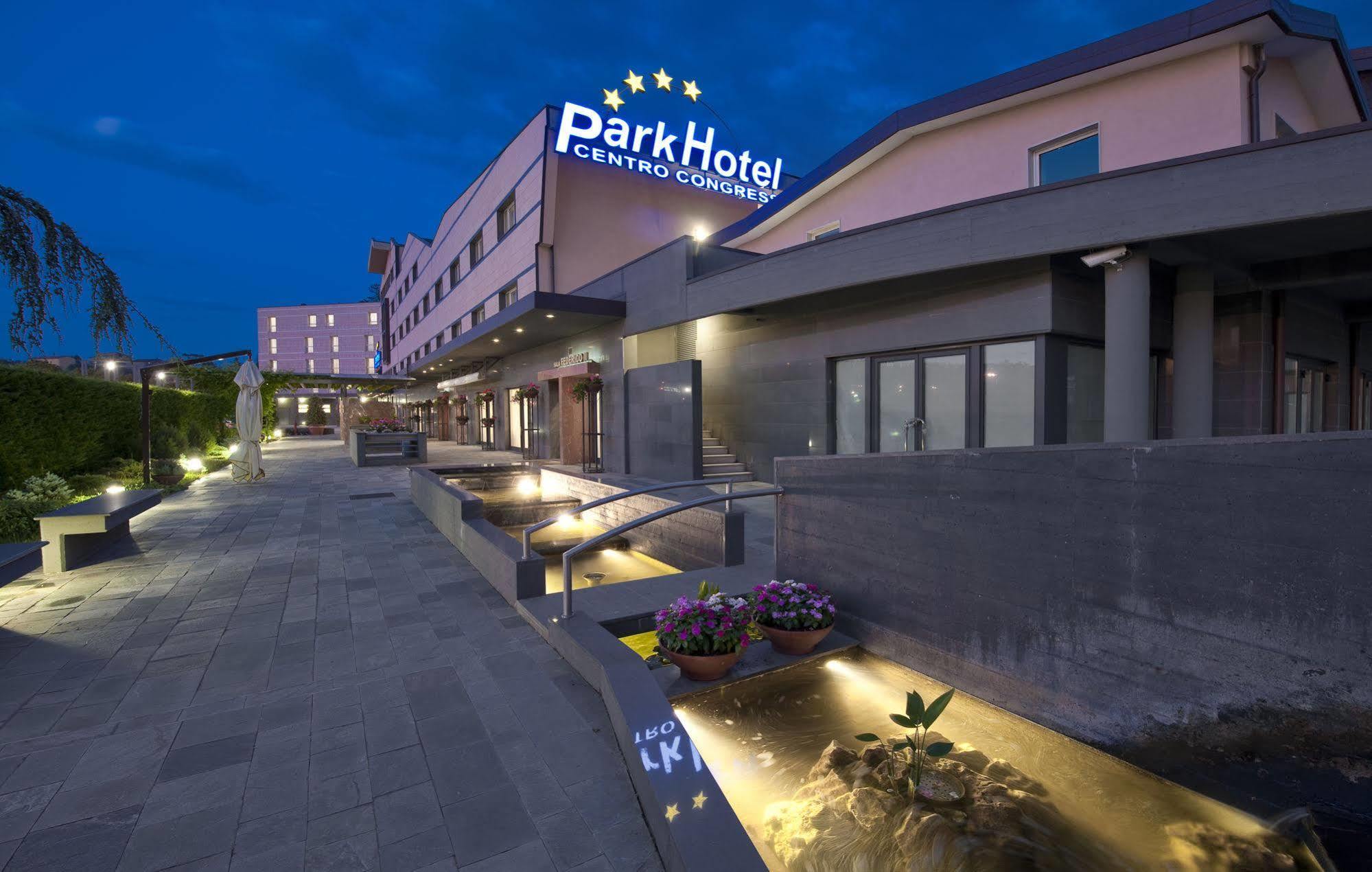 Park Hotel Centro Congressi Potenza Bagian luar foto